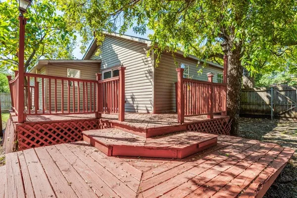 $189,900 | 721 West A Denton Drive, Van Alstyne, TX 75495