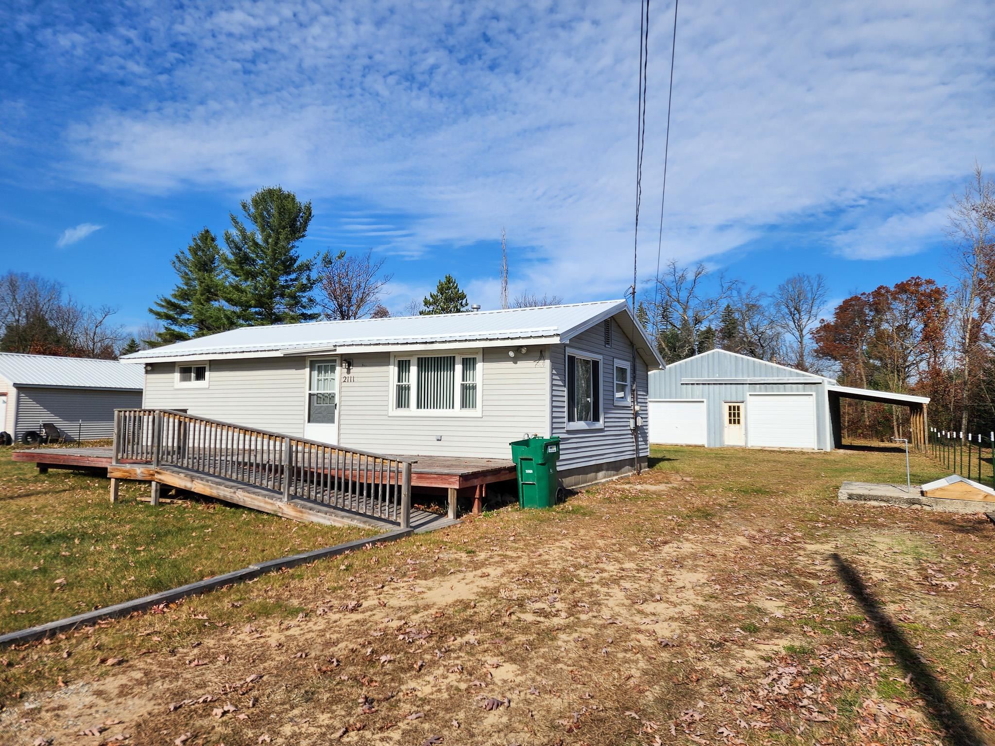 2111 Timber Lane Harrison, MI 48625 - Photo 2 of 35