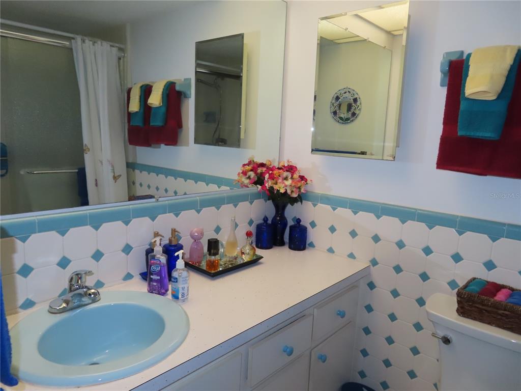2101 Sunset Point Road, Unit 1402 Clearwater, FL 33765 - Photo 19 of 19 Gallery Image 19