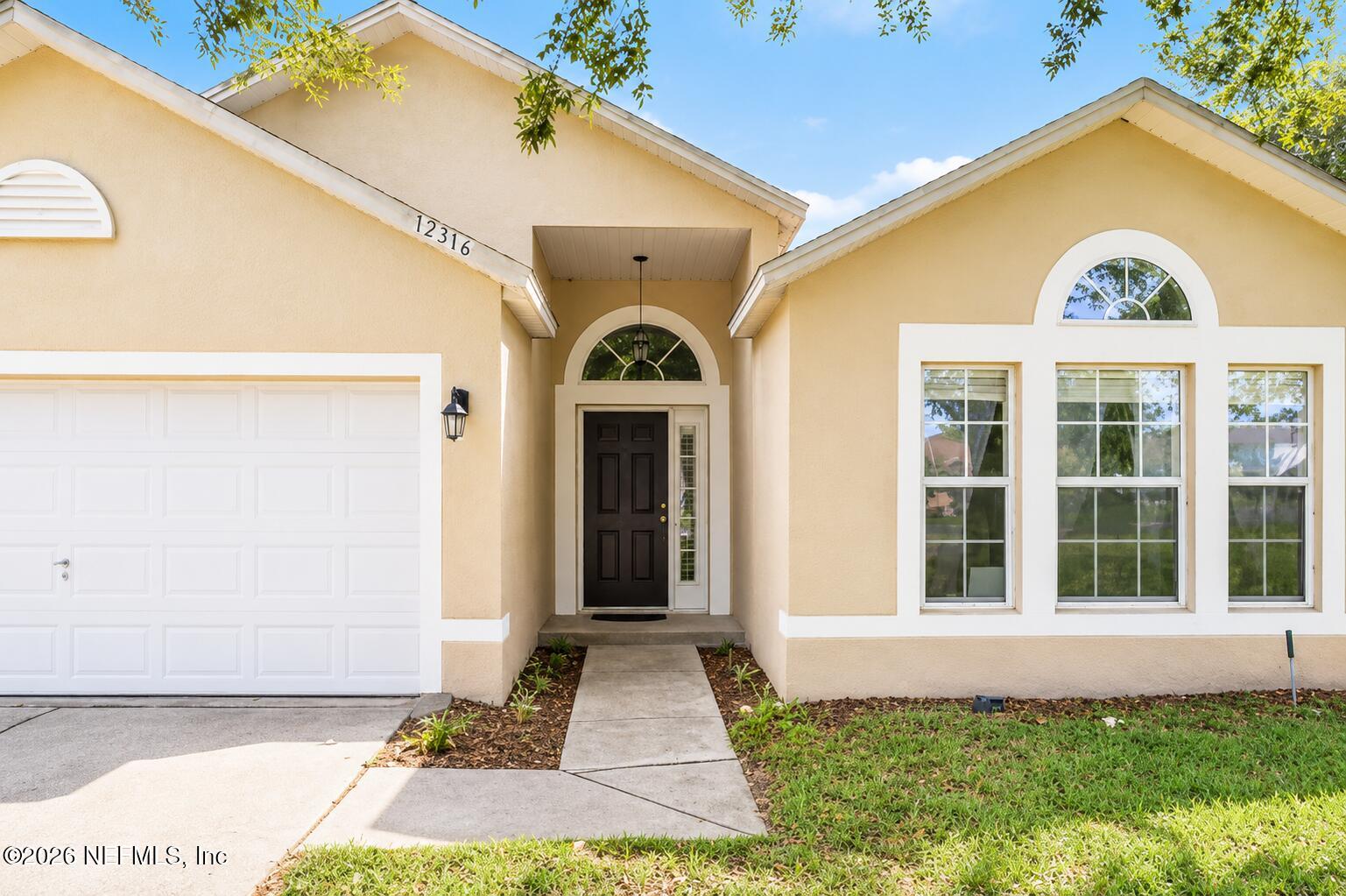 12316 Hickory Forest Road Jacksonville, FL 32226 - Photo 2 of 19 IMG_5475