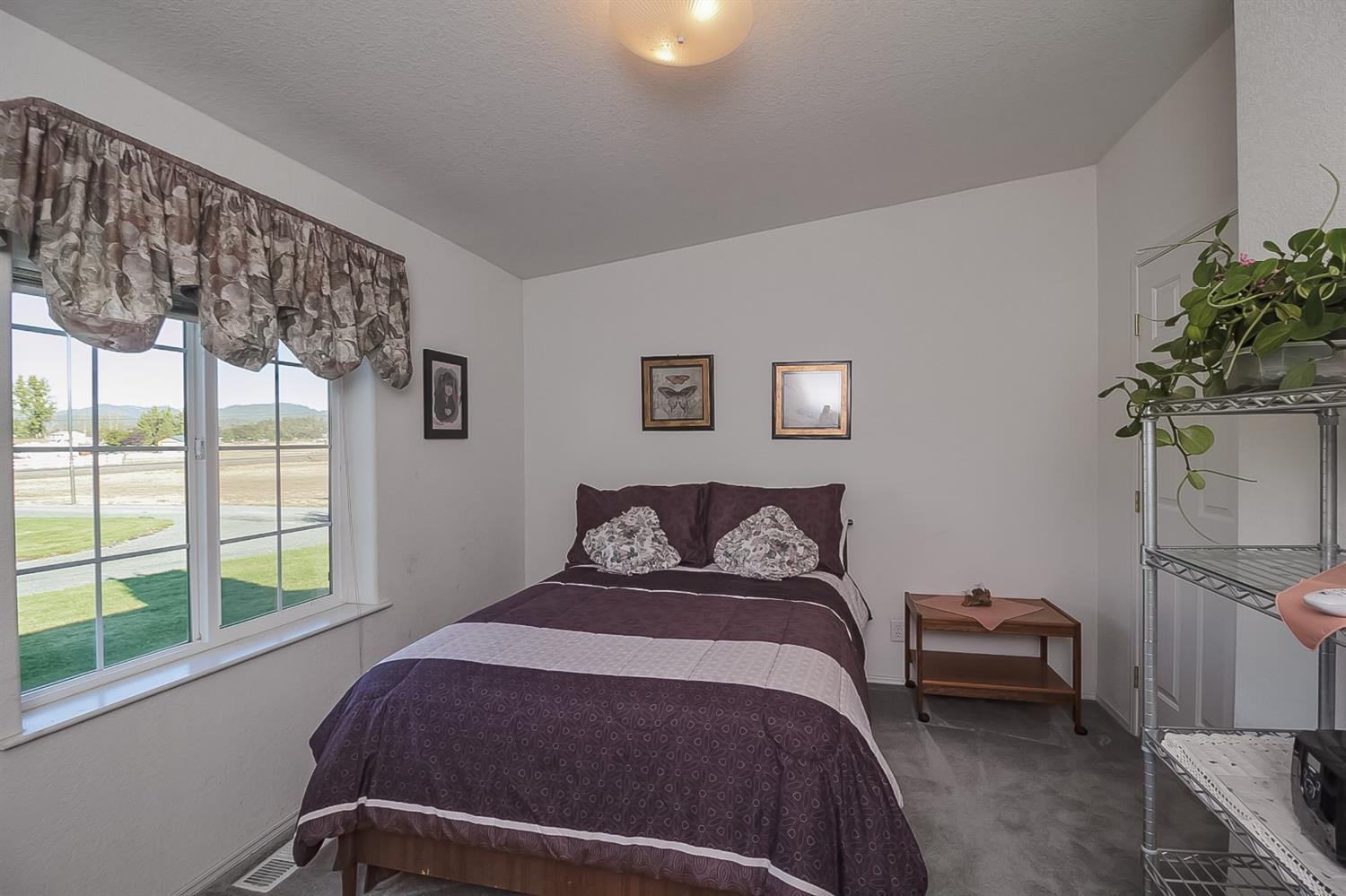 3350 Beagle Road White City, OR 97503 - Photo 10 of 25 Additional Photo