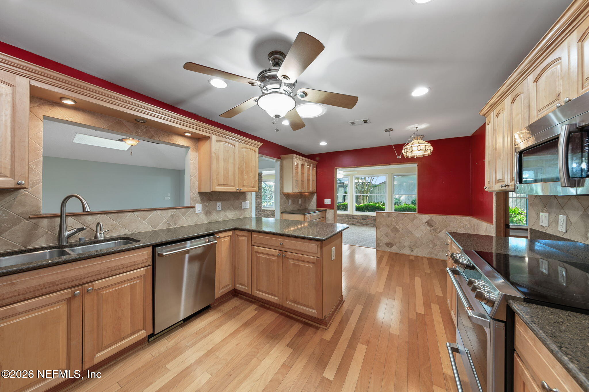 11548 Baskerville Road Jacksonville, FL 32223 - Photo 14 of 38 Kitchen