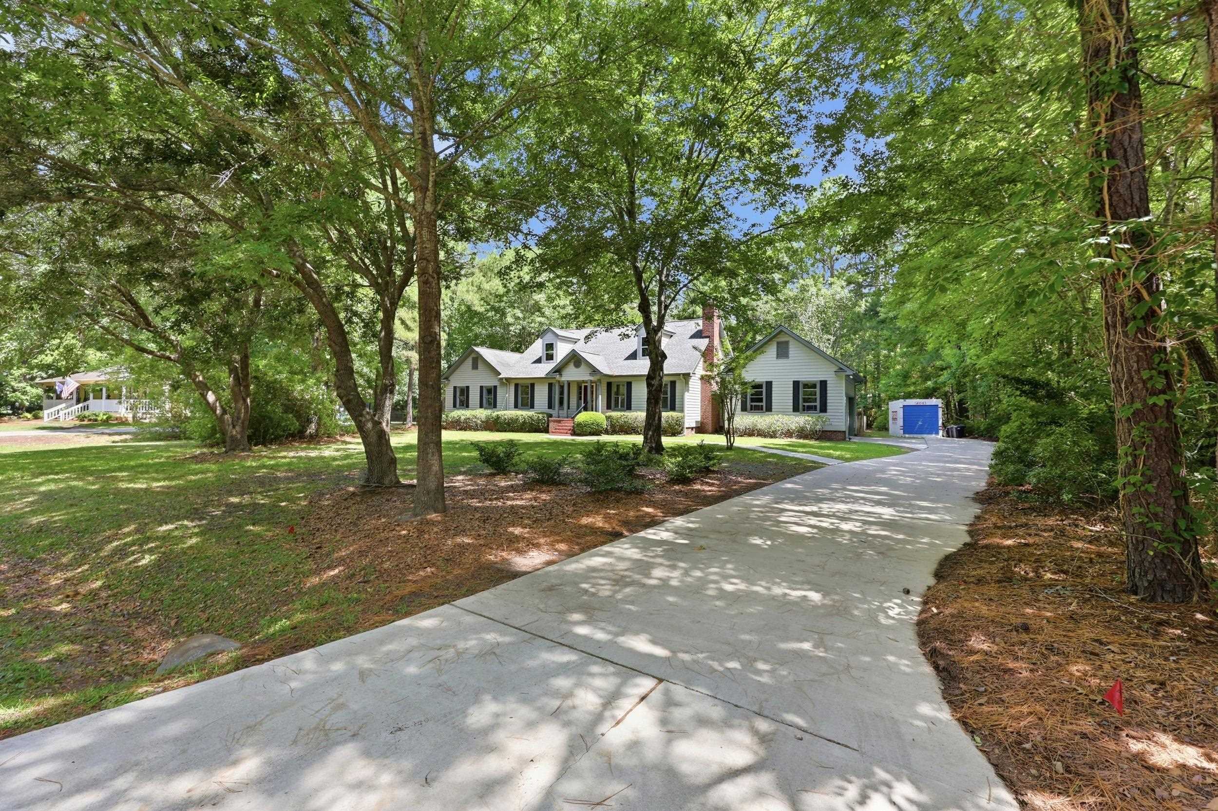 329 Great Lakes Road Pawleys Island, SC 29585 - Photo 3 of 56