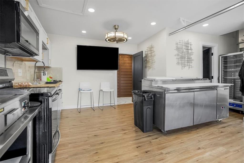 6540 James A Reed Road Kansas City, MO 64133 - Photo 27 of 55 Gallery Image 27
