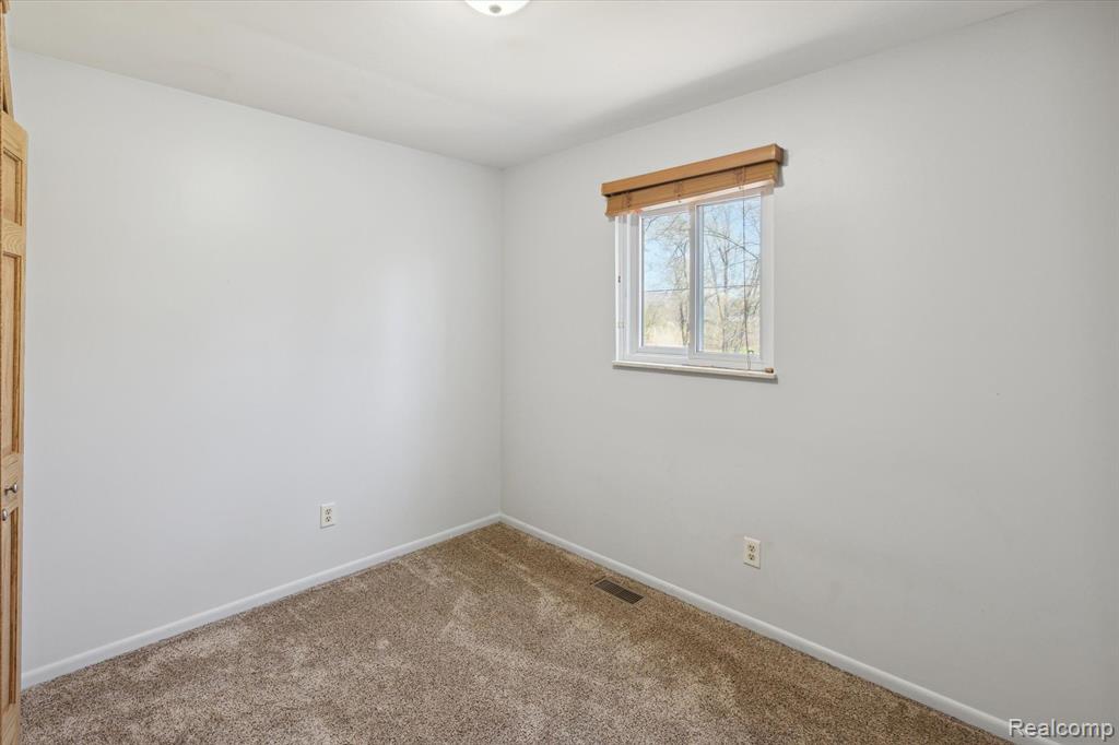 13329 North Bray Road Clio, MI 48420 - Photo 12 of 32 Gallery Image 12
