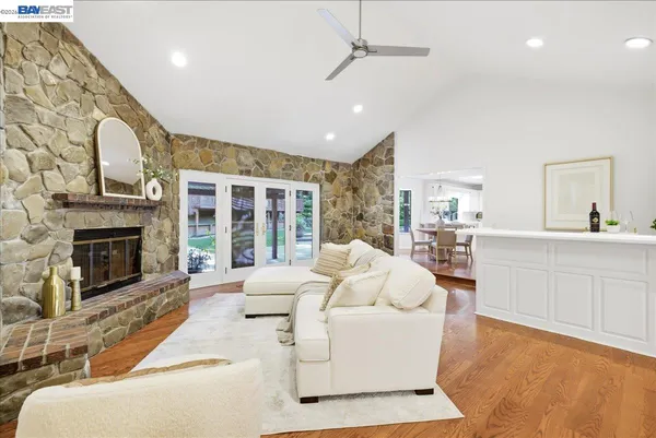 $3,488,000 | 5212 Blackhawk Drive, Danville, CA 94506