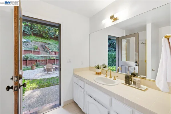 $3,488,000 | 5212 Blackhawk Drive, Danville, CA 94506