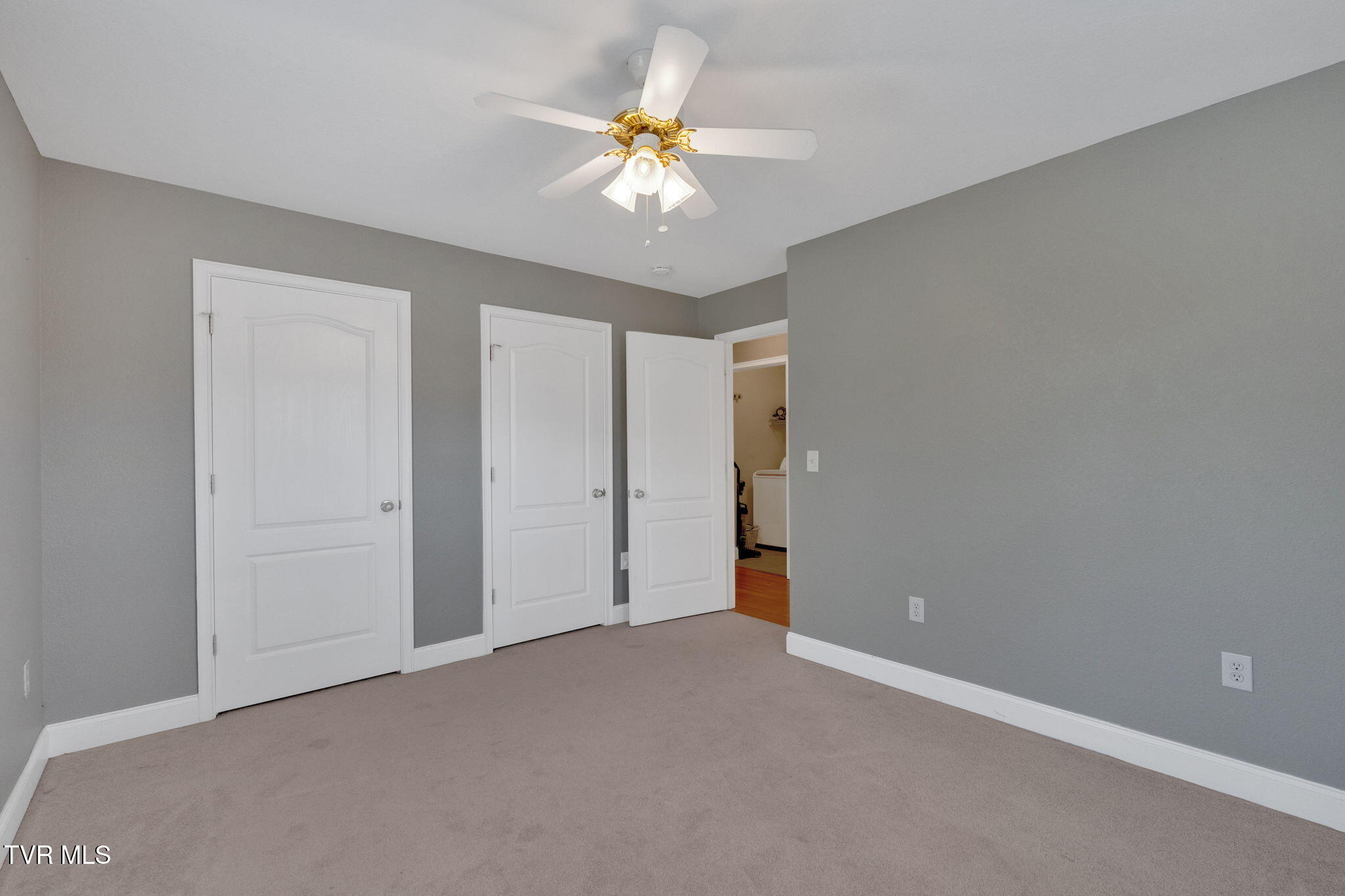 6070 Jones Bridge Road Greeneville, TN 37743 - Photo 14 of 27 25-web-or-mls-JH 20250424-094