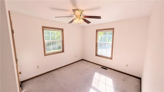 $339,900 | 1875 East 350 Road, El Dorado Springs, MO 64744