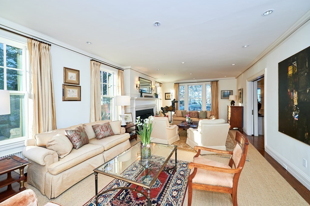 72 Pine Ridge Road Newton, MA 02468 - Photo 6 of 41 Gallery Image 6