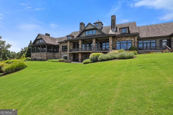 $497,000 | 300 Rock Creek Trail, Toccoa, GA 30577