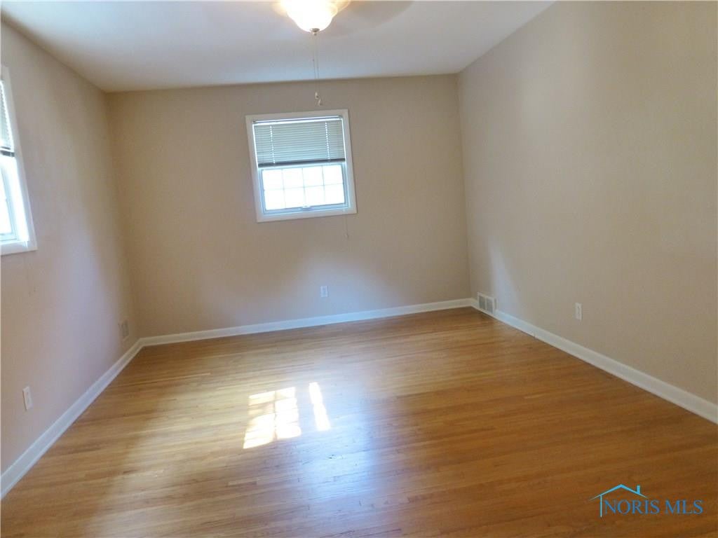 2423 Hempstead Road Toledo, OH 43606 - Photo 9 of 13 Gallery Image 9
