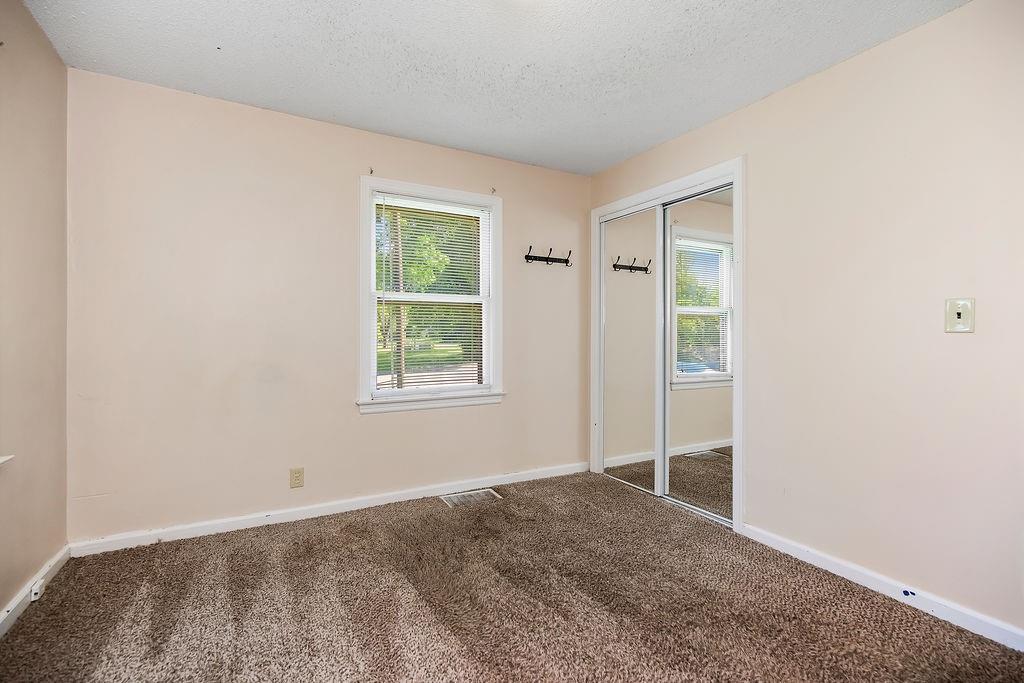 1540 North Noland Road Independence, MO 64050 - Photo 18 of 35