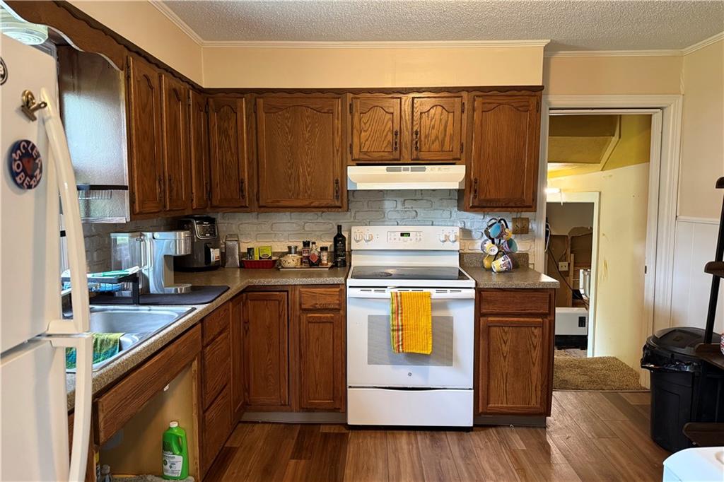 1540 North Noland Road Independence, MO 64050 - Photo 4 of 9