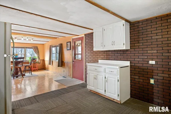 $80,000 | 406 South Benton Street, New Berlin, IL 62670