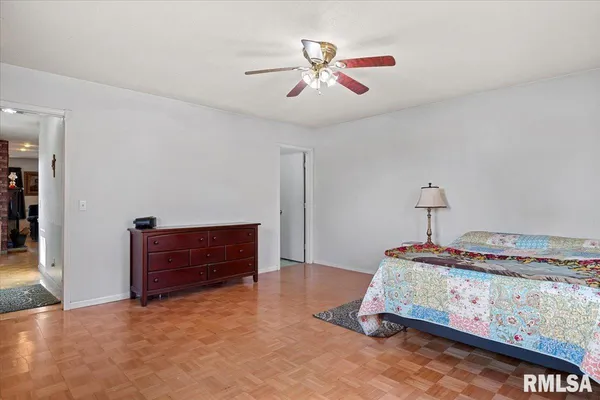 $80,000 | 406 South Benton Street, New Berlin, IL 62670