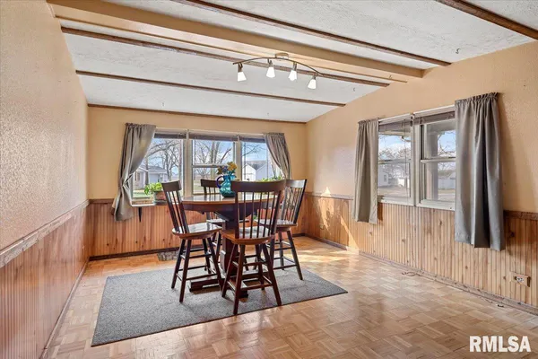 $80,000 | 406 South Benton Street, New Berlin, IL 62670