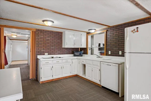 $80,000 | 406 South Benton Street, New Berlin, IL 62670