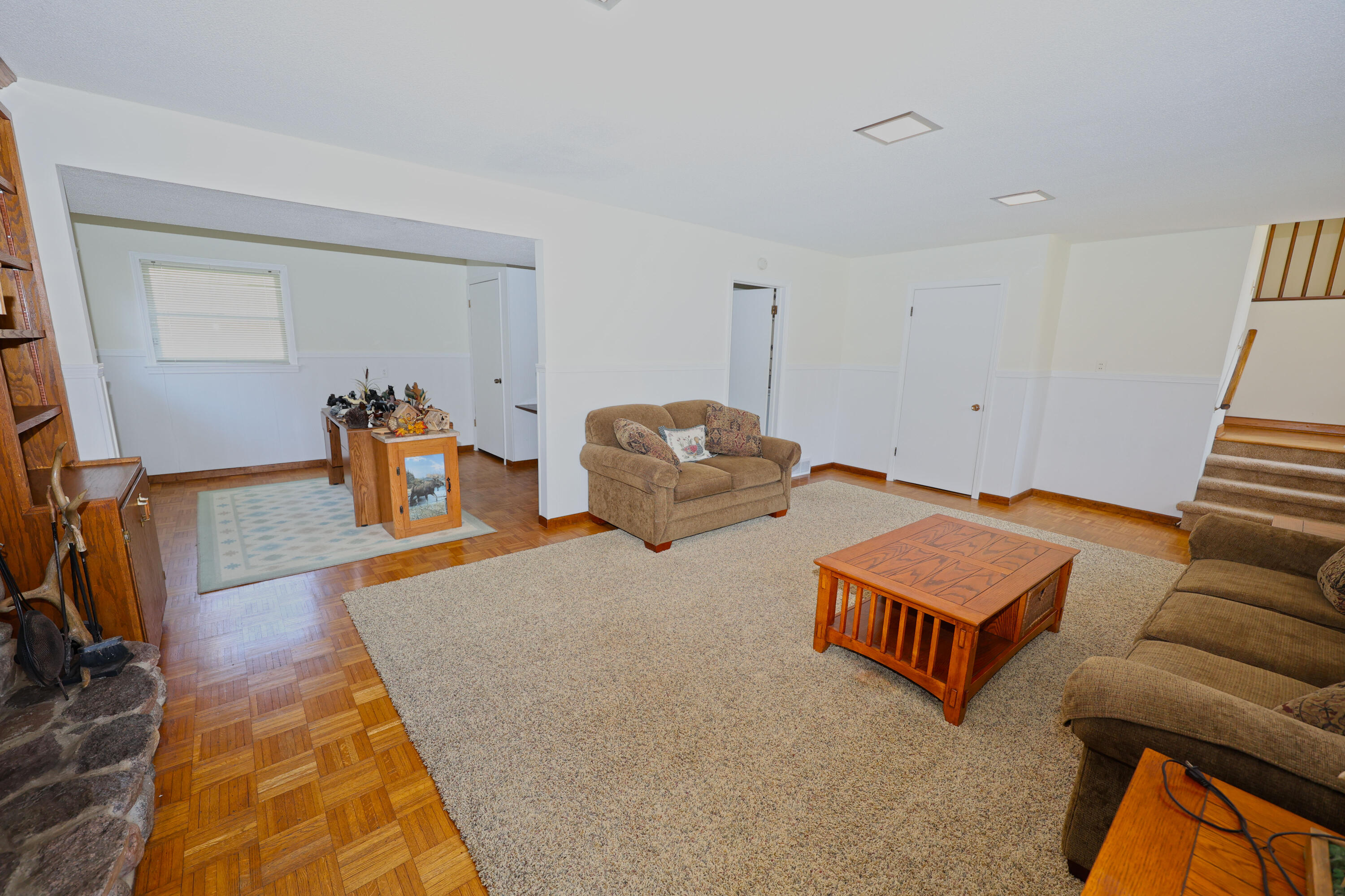 2504 Riverside Road Benton Harbor, MI 49022 - Photo 32 of 53 Lower Level Living Area....