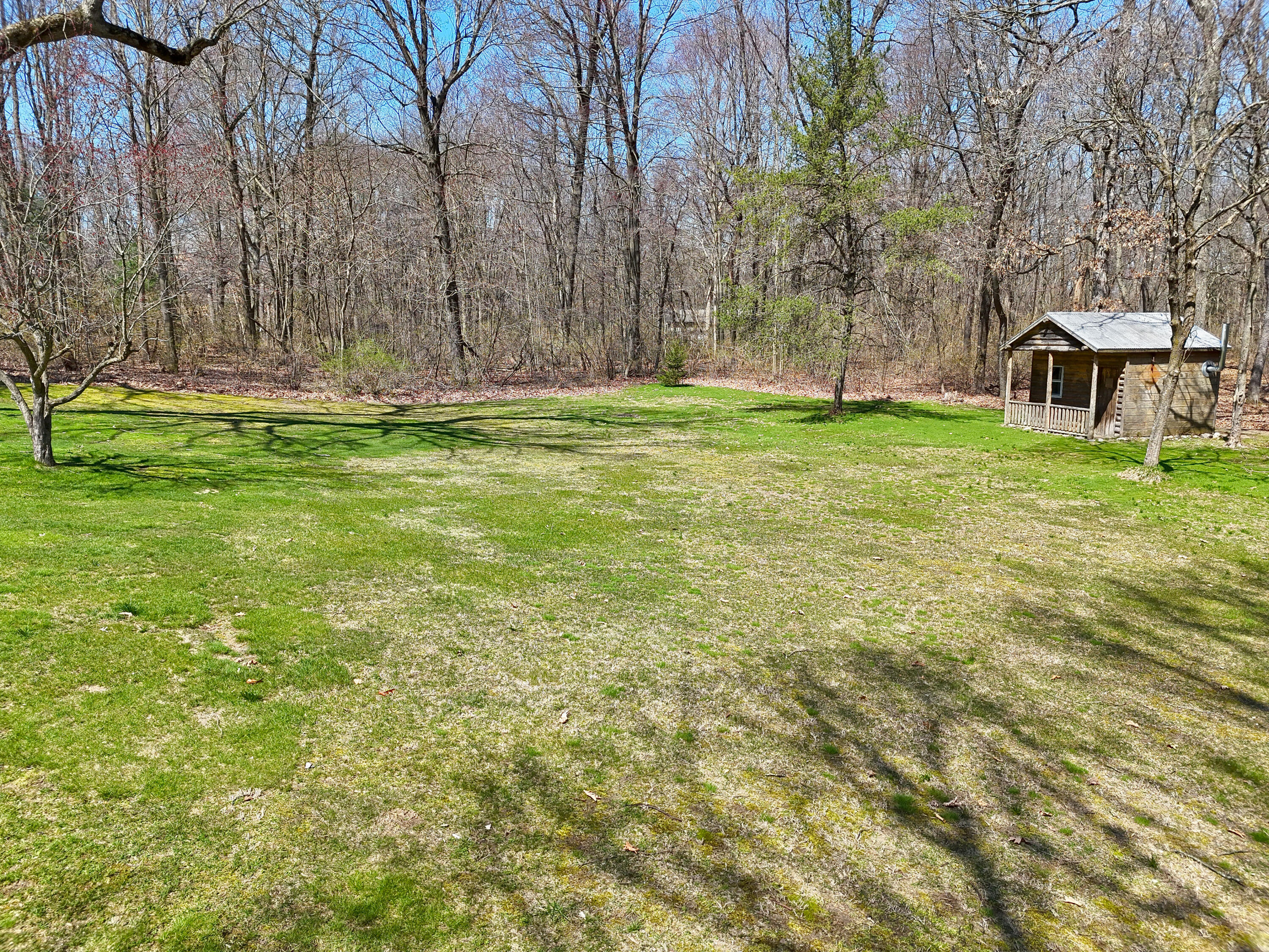 2504 Riverside Road Benton Harbor, MI 49022 - Photo 7 of 53 Back Yard