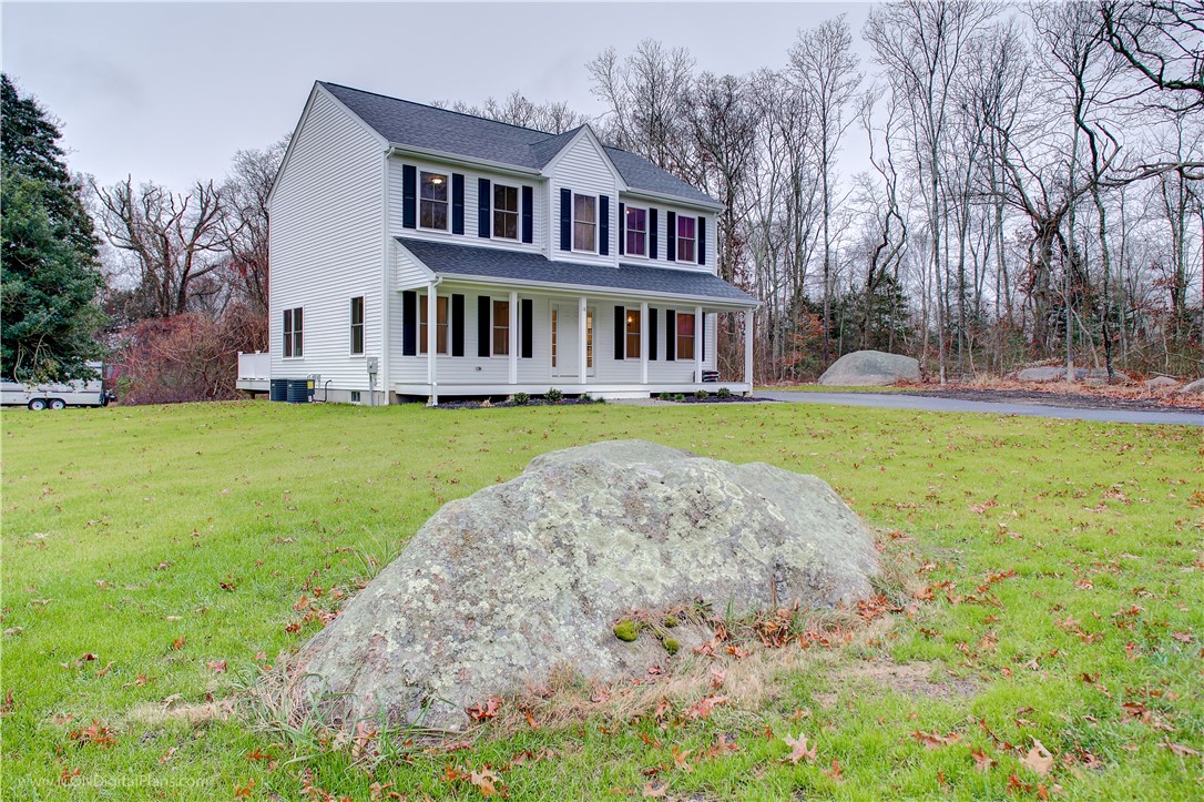18 King Road Tiverton, RI 02878 - Photo 3 of 29