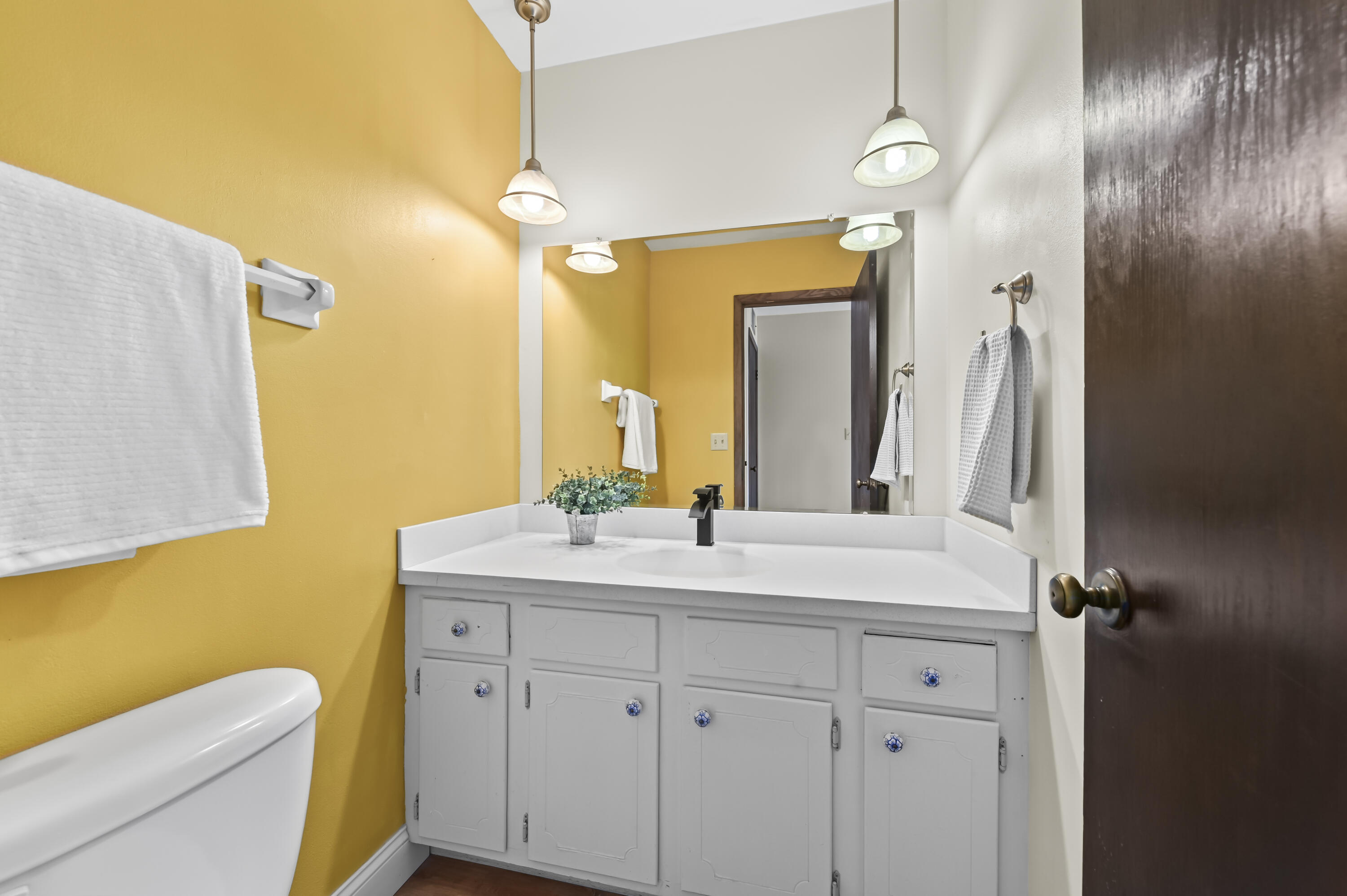 11957 West Appleton Avenue, Unit 5 Milwaukee, WI 53224 - Photo 15 of 31 EUP_6526