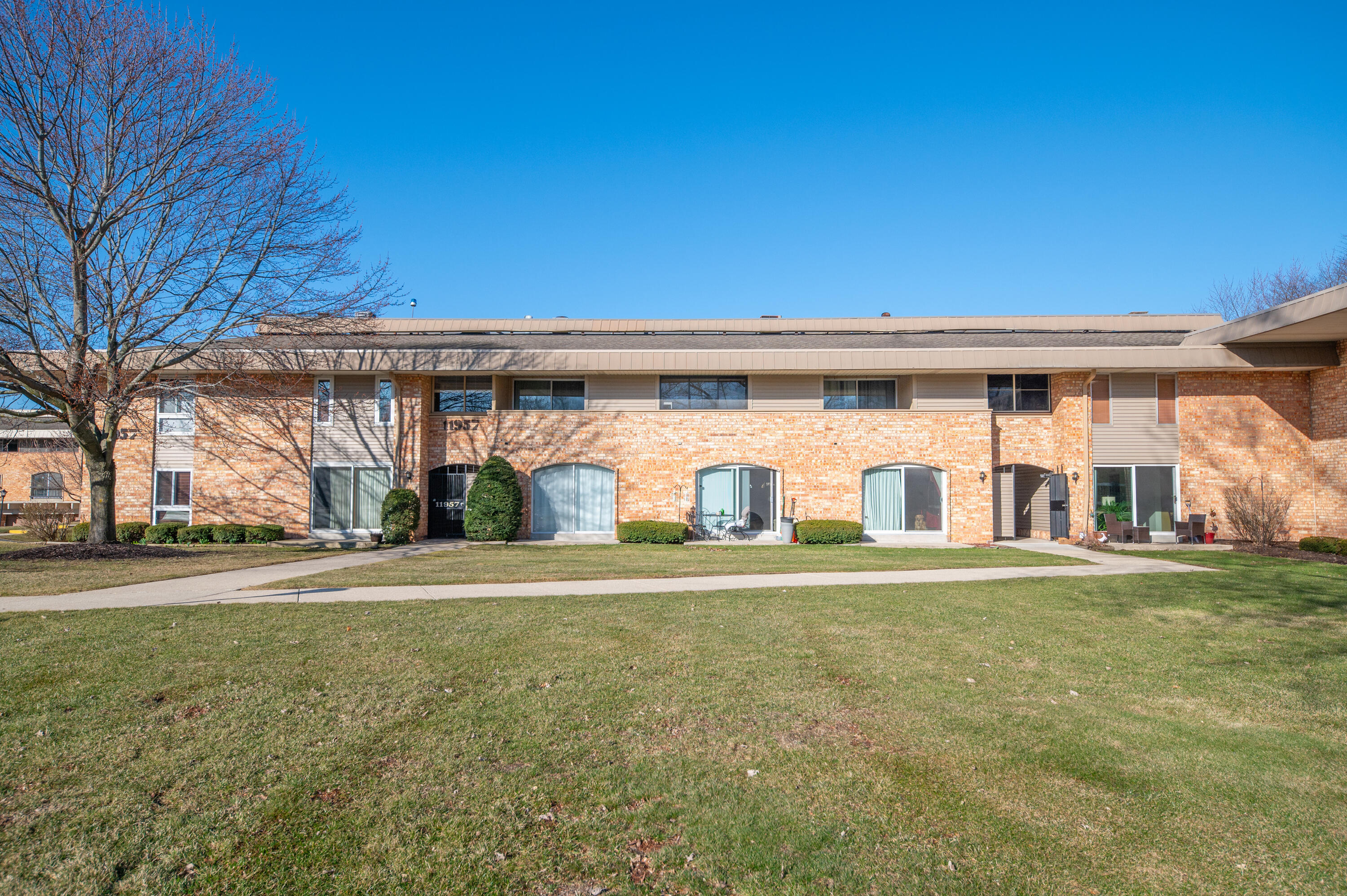 11957 West Appleton Avenue, Unit 5 Milwaukee, WI 53224 - Photo 30 of 31 EUP_6421