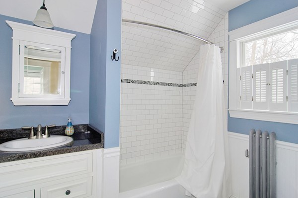 229 Beverly Road Worcester, MA 01605 - Photo 23 of 27