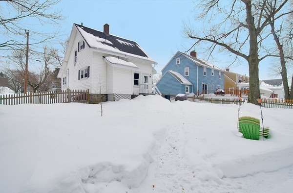 229 Beverly Road Worcester, MA 01605 - Photo 24 of 27