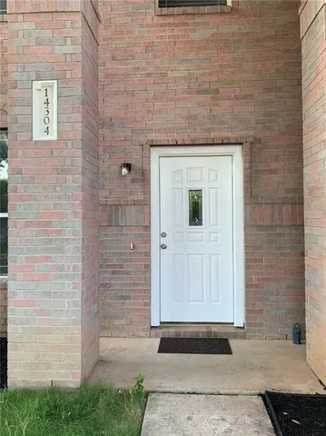 $1,949 | 14304 Sarah Ann Drive, Austin, TX 78725