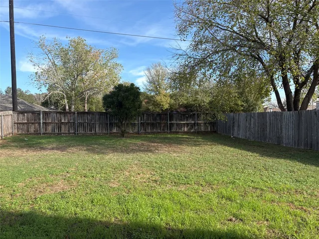 $1,949 | 14304 Sarah Ann Drive, Austin, TX 78725