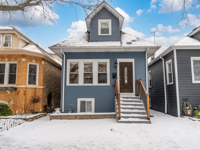 $580,000 | 6243 West Byron Street, Chicago, IL 60634