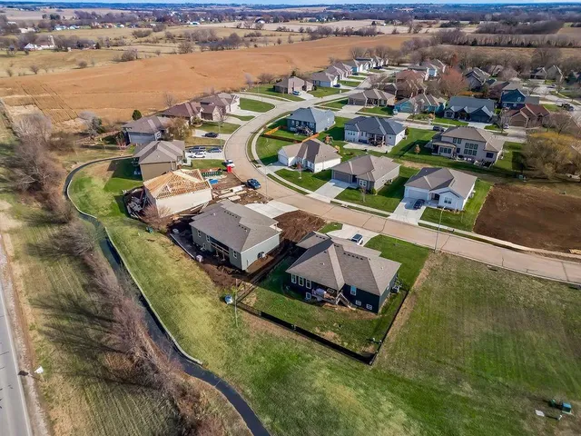 $519,000 | 29346 Palmer Drive, Paola, KS 66071