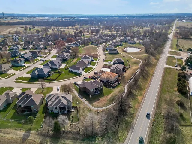 $519,000 | 29346 Palmer Drive, Paola, KS 66071