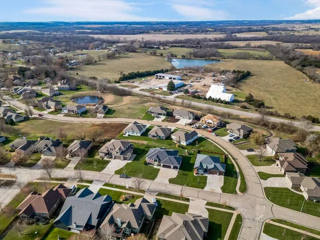 $519,000 | 29346 Palmer Drive, Paola, KS 66071