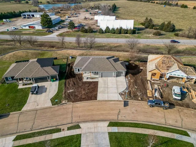 $519,000 | 29346 Palmer Drive, Paola, KS 66071
