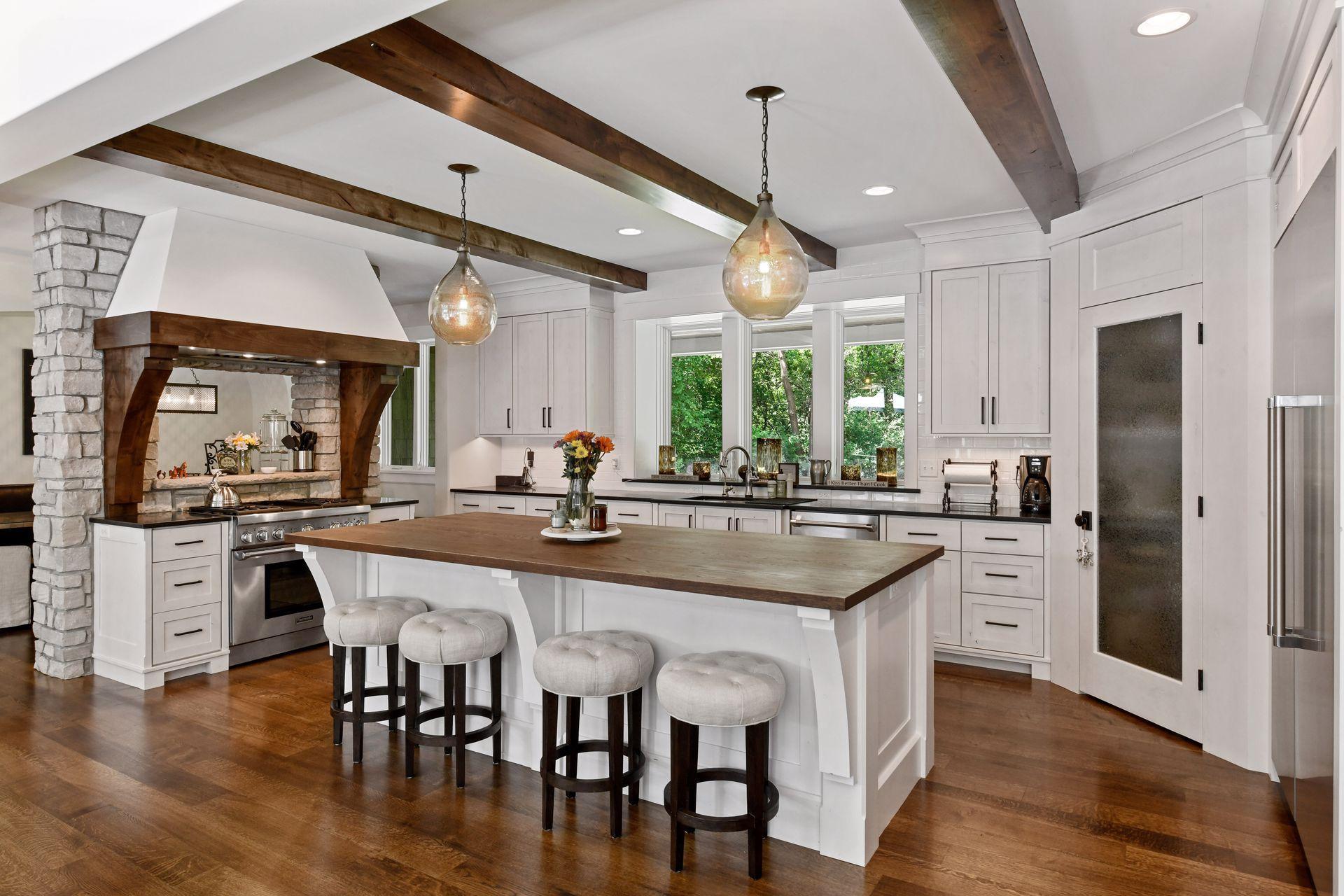 11 Loring Road Minnetonka, MN 55305 - Photo 13 of 74