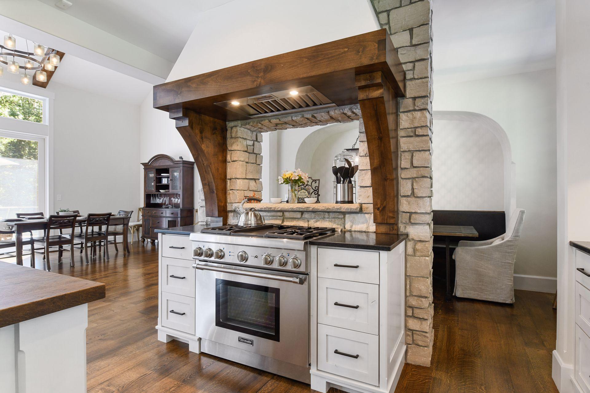 11 Loring Road Minnetonka, MN 55305 - Photo 19 of 74