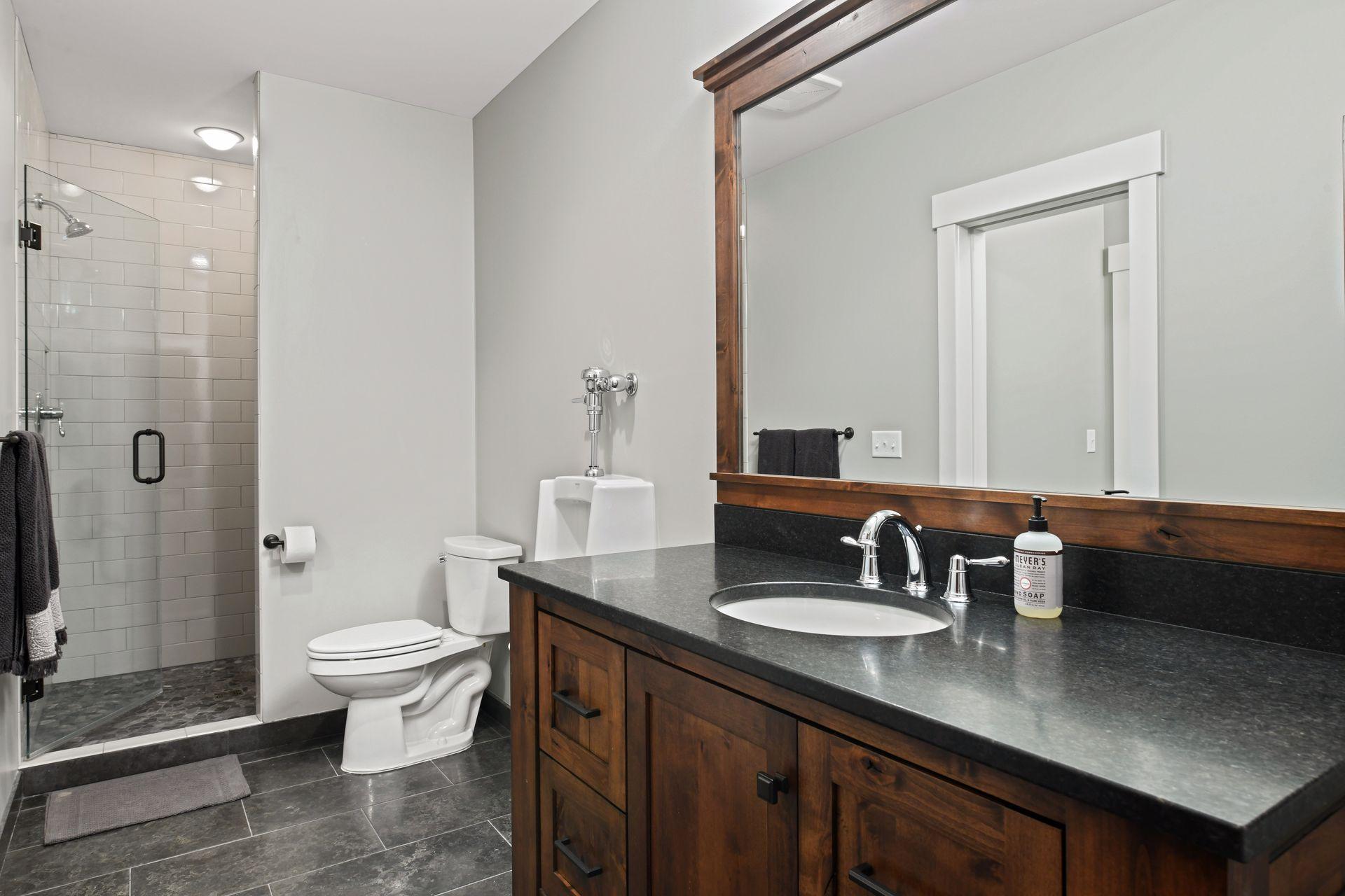 11 Loring Road Minnetonka, MN 55305 - Photo 56 of 74