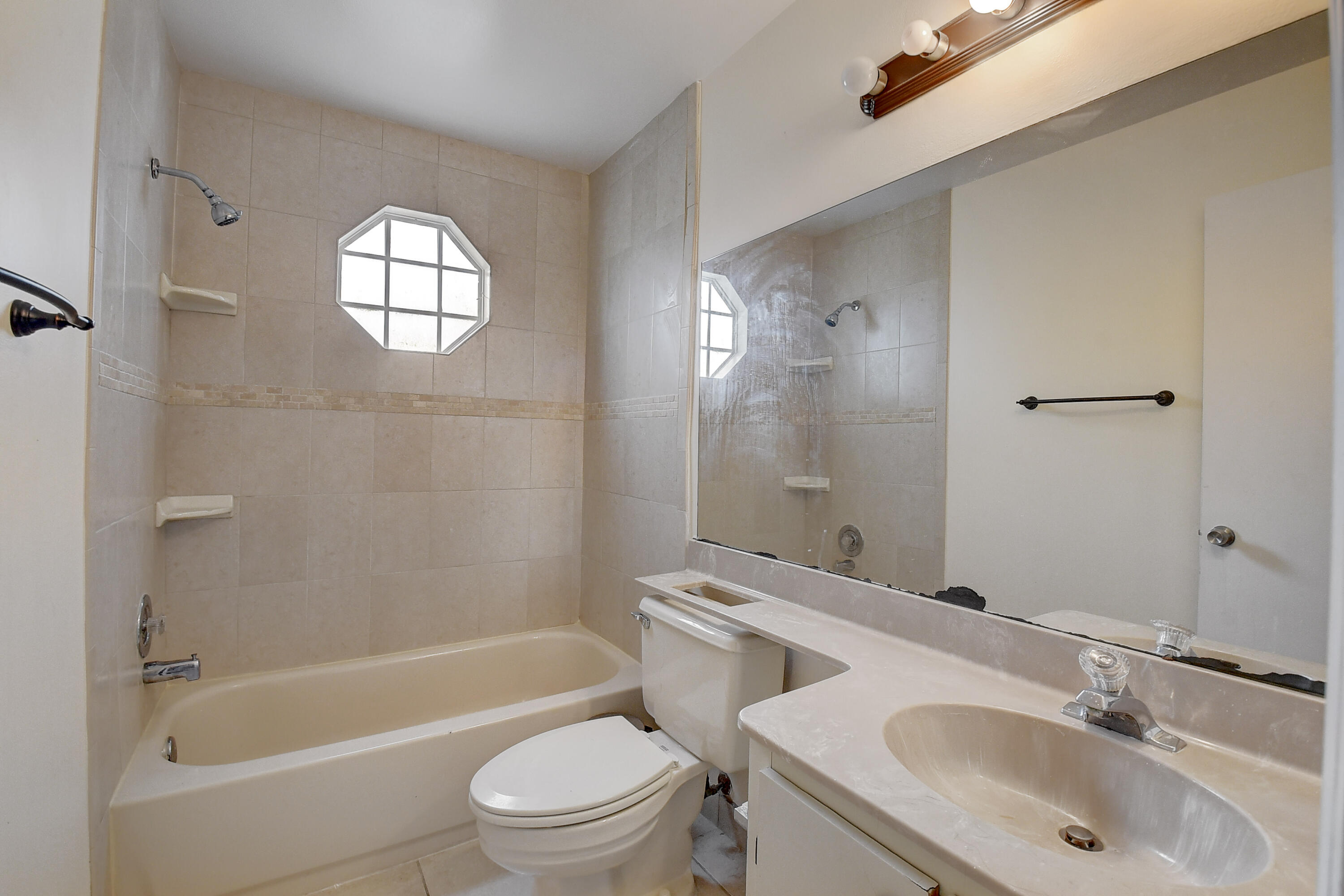 6600 Via Regina Boca Raton, FL 33433 - Photo 16 of 48 Guest Bathroom