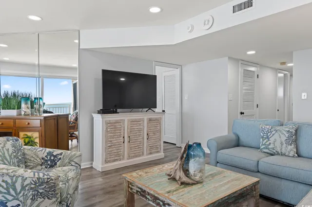 $1,800 | 5800 North Ocean Boulevard, Unit 805, North Myrtle Beach, SC 29582