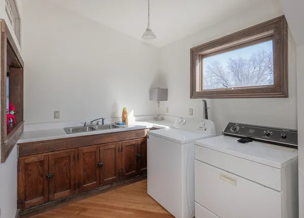 $155,000 | 937 20th Street, Rock Island, IL 61201
