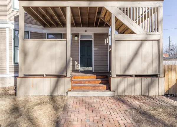 $155,000 | 937 20th Street, Rock Island, IL 61201