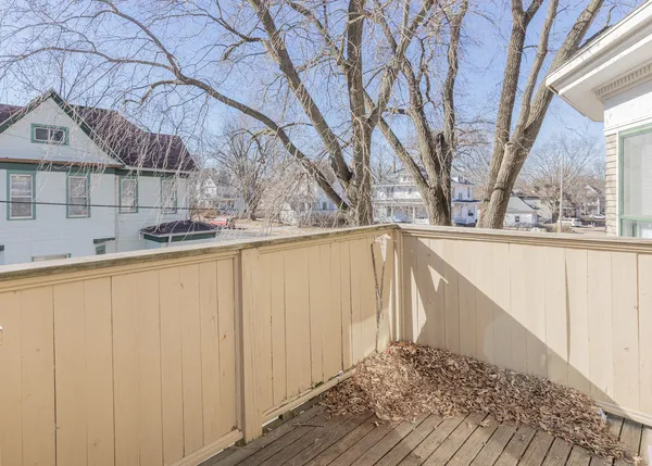 $155,000 | 937 20th Street, Rock Island, IL 61201
