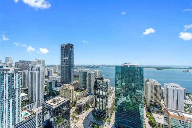 $4,400 | 1300 South Miami Avenue, Unit 4804, Miami, FL 33130
