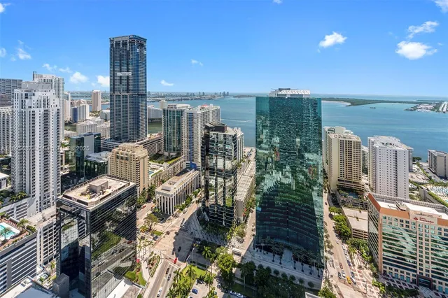 $4,400 | 1300 South Miami Avenue, Unit 4804, Miami, FL 33130