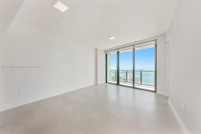 $4,400 | 1300 South Miami Avenue, Unit 4804, Miami, FL 33130