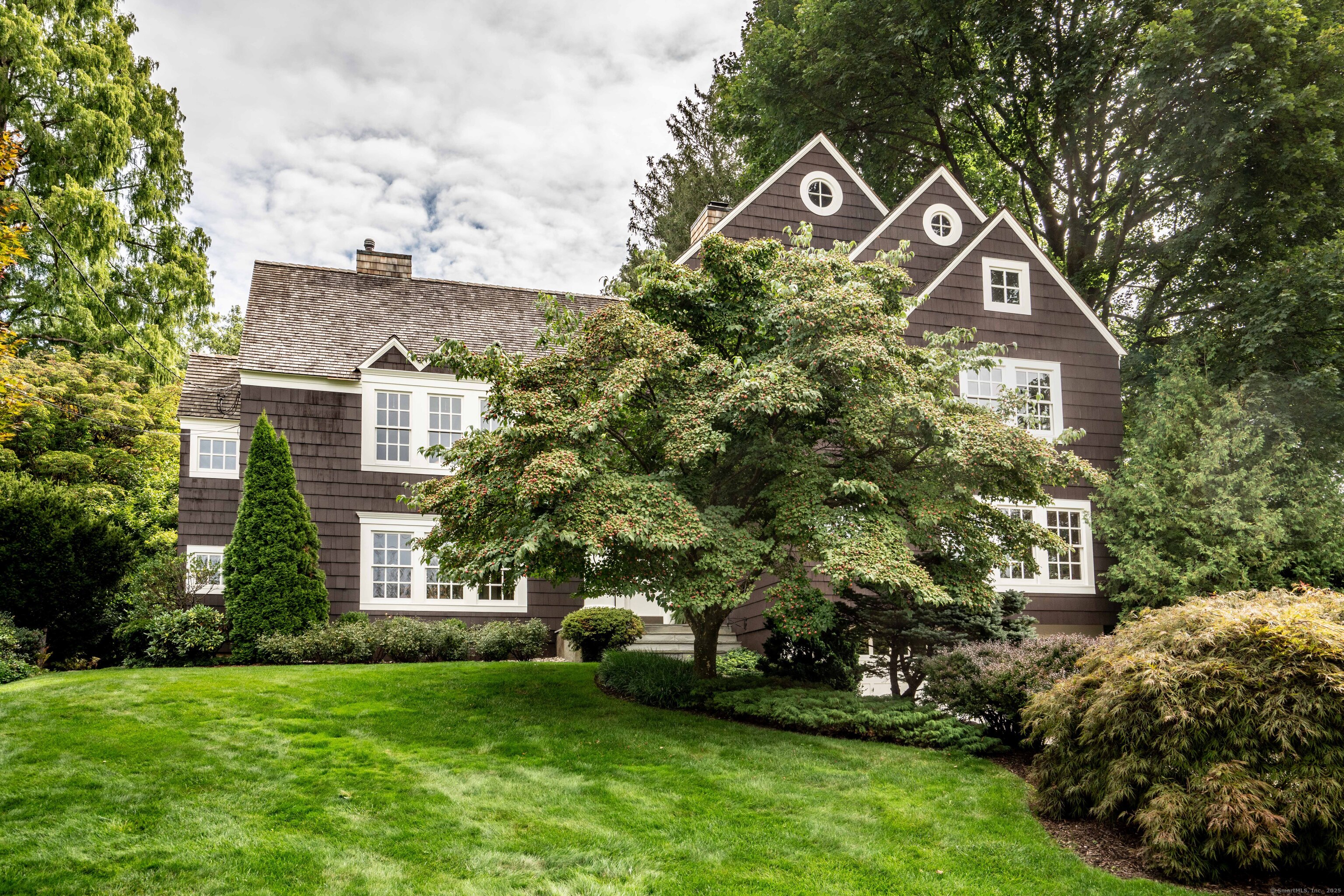 320 North Steele Road West Hartford, CT 06117 - Photo 1 of 1 Gallery Image 1