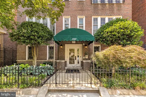 $389,000 | 1860 California Street Northwest, Unit 401, Washington, DC 20009