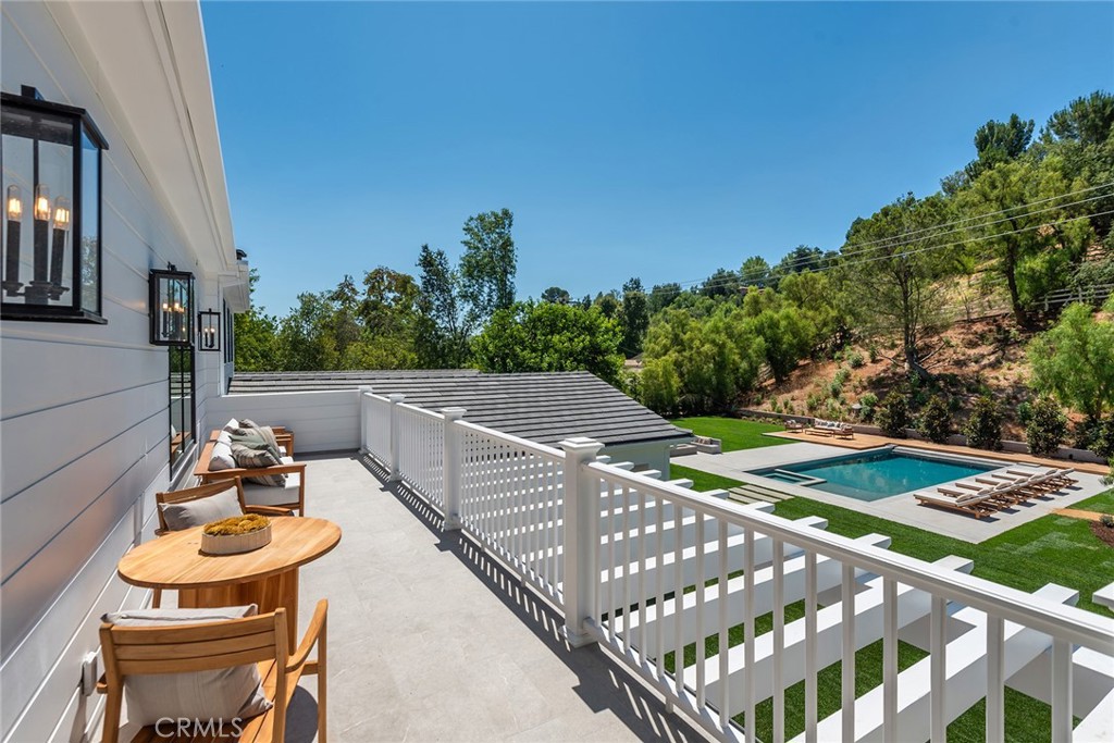 24044 Long Valley Road Hidden Hills, CA 91302 - Photo 31 of 57
